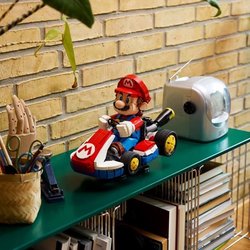 LEGO Mario Kart 72037 Mario en Kart Standaard - Bouwset voor volwassen