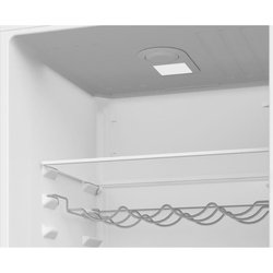 BEKO BCSA285E4ZSN kombinierter integrierter Kühlschrank  271 l  Weiß