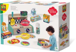 Kitchen game kit its creative - Wooden kitchen, stove, pan, spatula, o