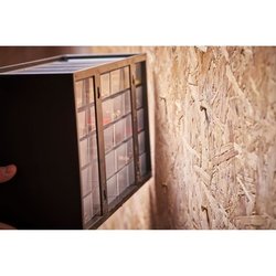 Storage Locker 30 comp ...