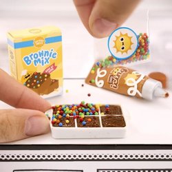 MGA s Miniverse- Make It Mini From Scratch - Des 8 ans