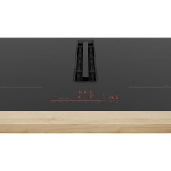 Aspirante-Induktionskochfeld  BOSCH SER6  PVQ811H26E Schwarz  4 Bre