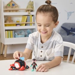 Spidey Miles Morales Dauphin filant Water-Webs, Figurine et véhicule, 