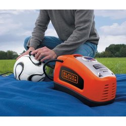 NEGRO Y DECKER Compresor programable 12 V / 220V 11 bares