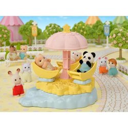 SYLVANIAN FAMILIES De sterrencarrousel voor kinderen